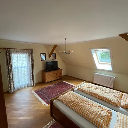 U Veseckych Country house Benesov (Central Bohemian)
